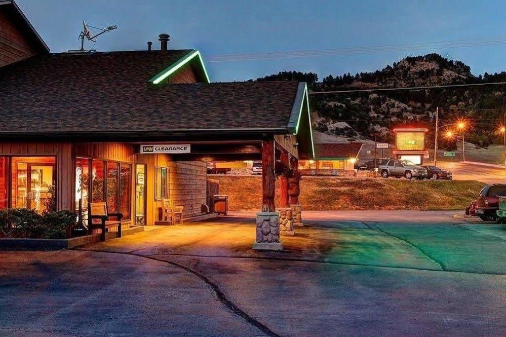 Best Western Black Hills Lodge Spearfish Exterior photo